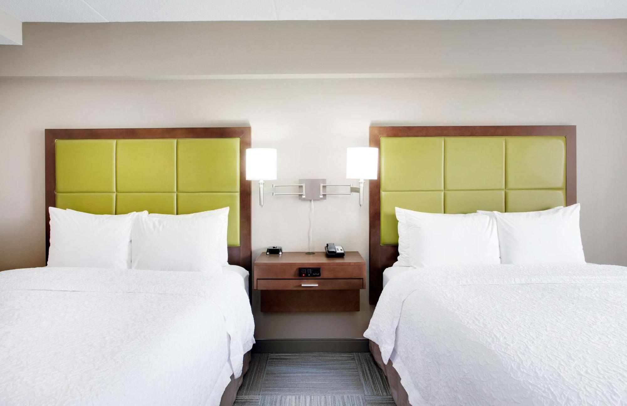 Hampton Inn Lancaster Kültér fotó