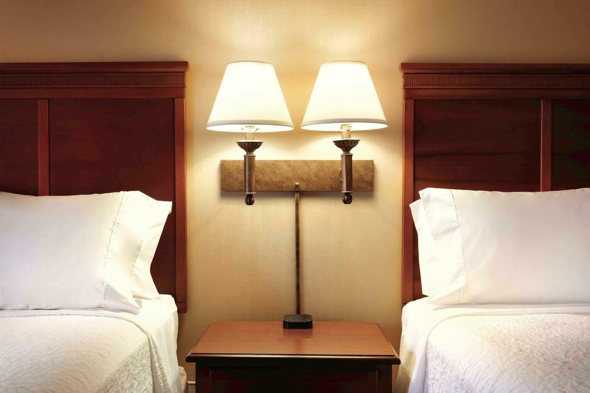 Hampton Inn Lancaster Kültér fotó